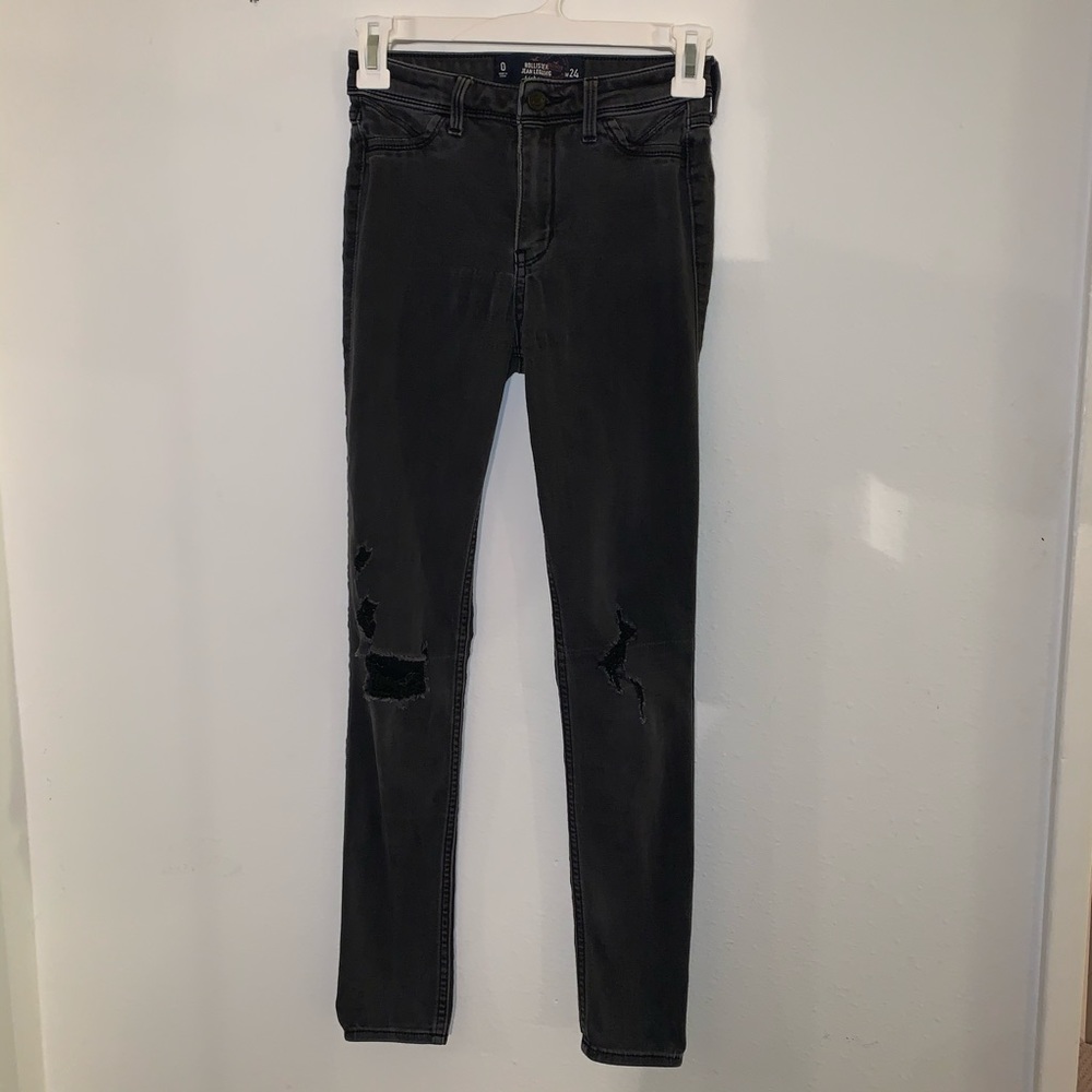 Black Hollister High-rise Ripped Jean Legging 0/24